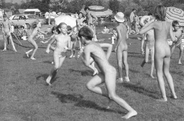 Retro naturism video - nudism culture of the last century [Euronat naturism]