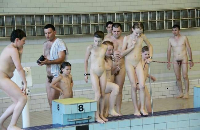 Family nudism - naked people in the pool photo [Euronat naturism]