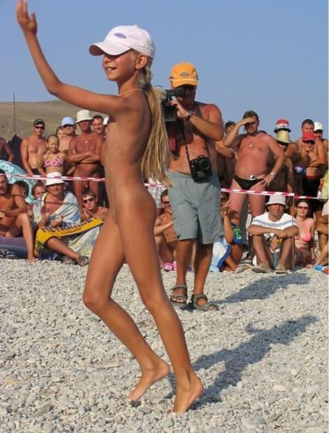 Teen nudism girls photo world naturism in high quality [Euronat naturism]