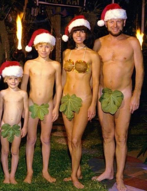 Nudism the new year in Europe documentary video family nudism [Euronat naturism]